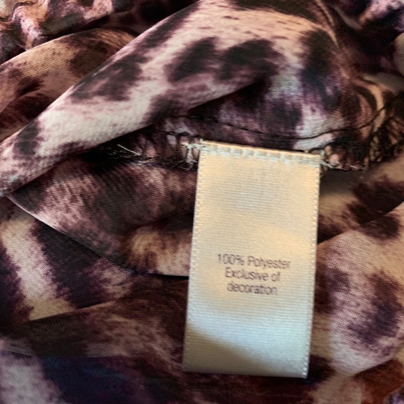 Jennifer Lopez L/S Animal Print Blouse NWOT - Picture 7 of 8